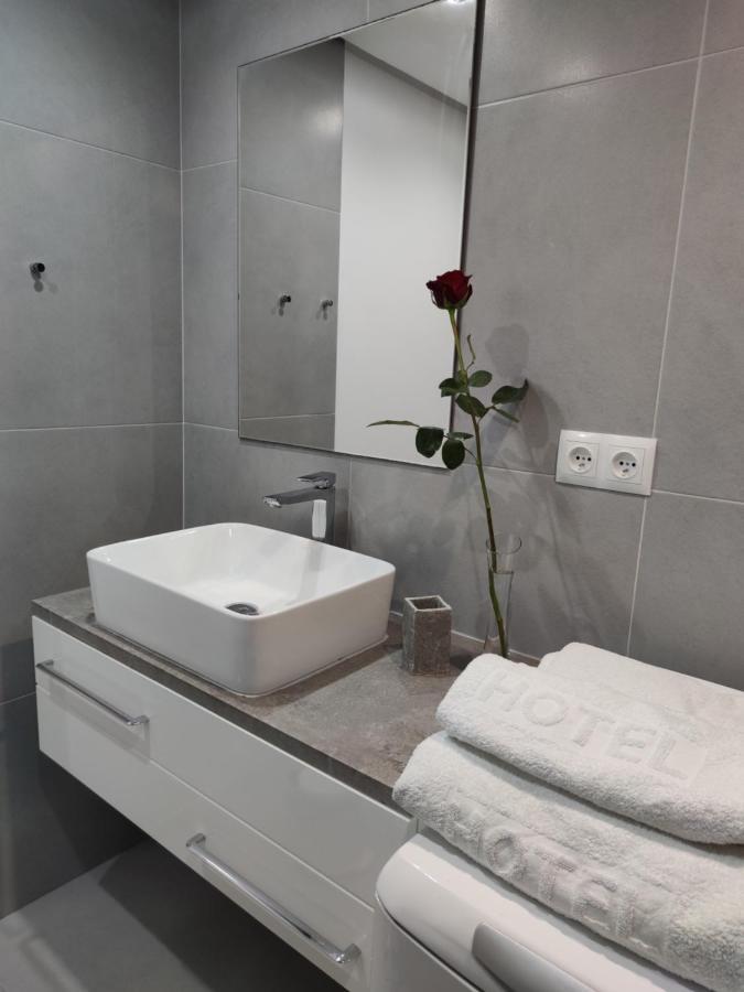 Apartamento La Playa Blanca7, El Palmeral, BEACH, SEA VIEW, POOL, WIFI Torrevieja Exterior foto
